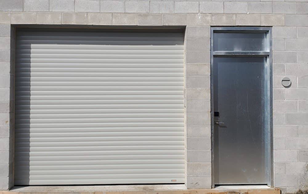 roll up commercial garage doors toronto